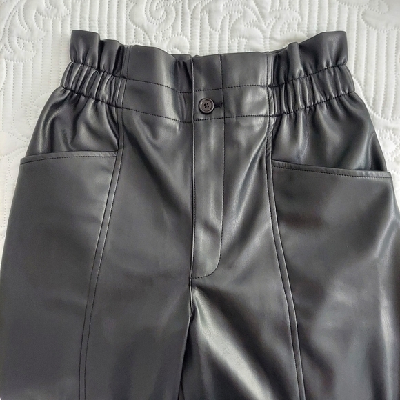Madewell Vegan Leather Pull-On Paperbag Pants - Picture 7 of 14